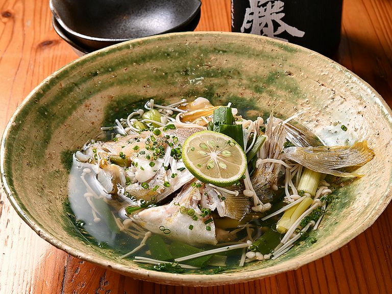 食材を余すことなく味わえる。身も心も満たされる『骨蒸し』