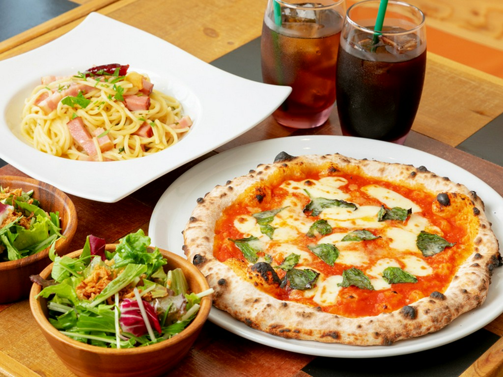 ピッツァr 岸和田 和泉 泉佐野 泉南 イタリアン ヒトサラ