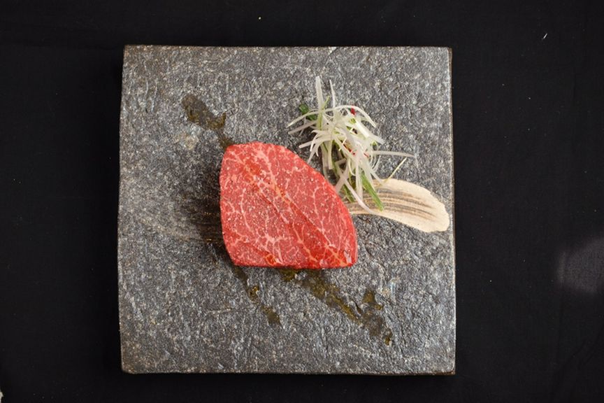 上質な香りと旨み。希少なヒレ肉『シャトーブリアン』