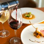 ソムリエがテイスティングして仕入れる10か国以上のワイン『ソムリエおすすめのワイン』