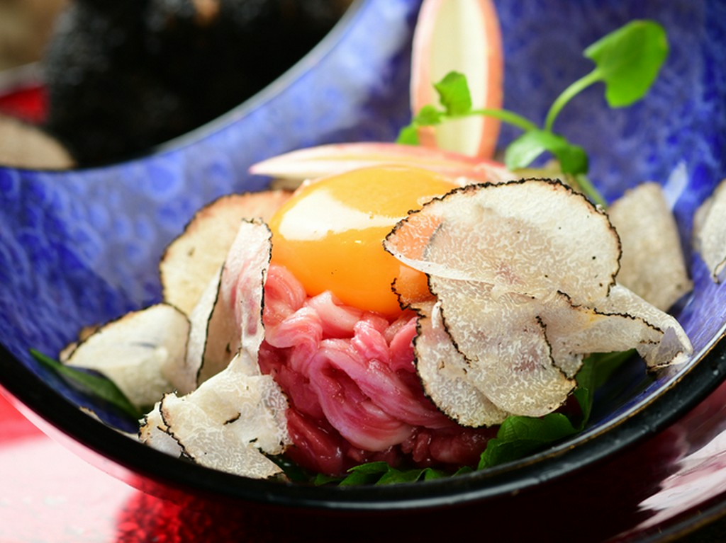 “生食用食肉取扱許可店”だからこそ届けられる感動