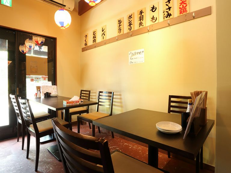 すっきりと清潔感あふれる店内