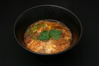 辛さの調整も出来ます。辛めのスープご飯です。