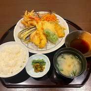 エビ　白身魚　とりささみ　野菜5種