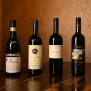 なかなか入手できない貴重な銘柄を中心に、泡、白、橙、赤2杯、計5杯のワインを楽しめるコースです。エグゼクティヴソムリエが厳選したワインを存分に堪能できます。食事とのペアコースにするのもオススメ。　