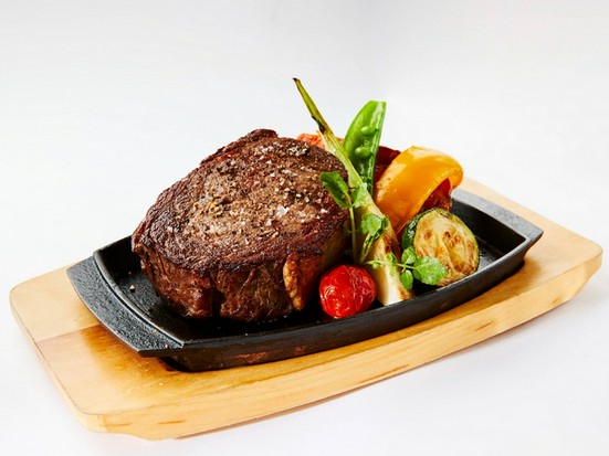 コウベビアハウゼ 三宮 ビアホール ビアレストラン のグルメ情報 ヒトサラ