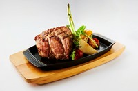 300グラム　1680円
450グラム　2180円

選べるソース（選択制）
チーズソース
グレイビーソース