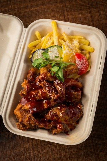 Beer Grill コウベビアハウゼ 三宮 ビアホール ビアレストラン テイクアウトメニュー ヒトサラ