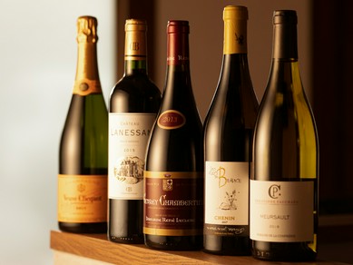 ワインは料理に合わせ、フランス産をセレクト