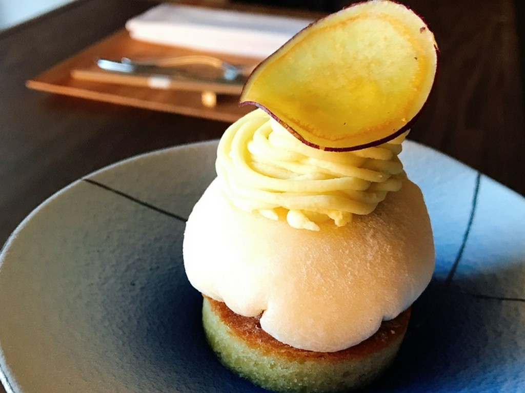 記念日には、デザートタイムに心を込めてお祝いを