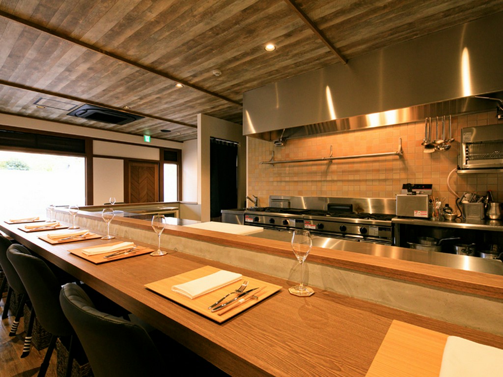 多くの人に愛されるフレンチレストランとして