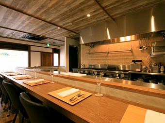 多くの人に愛されるフレンチレストランとして