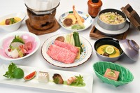 先付、前菜、吸物、造り、一人しゃぶ、蒸し物、御飯、止椀、香の物、水菓子