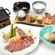 先付、前菜、吸物、造り、牛フィレステーキ、御飯、止椀、香の物、水菓子