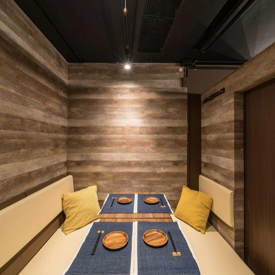 個室3時間 最大0品食べ飲み放題 アラタ 三宮店 三宮 居酒屋 写真 ヒトサラ