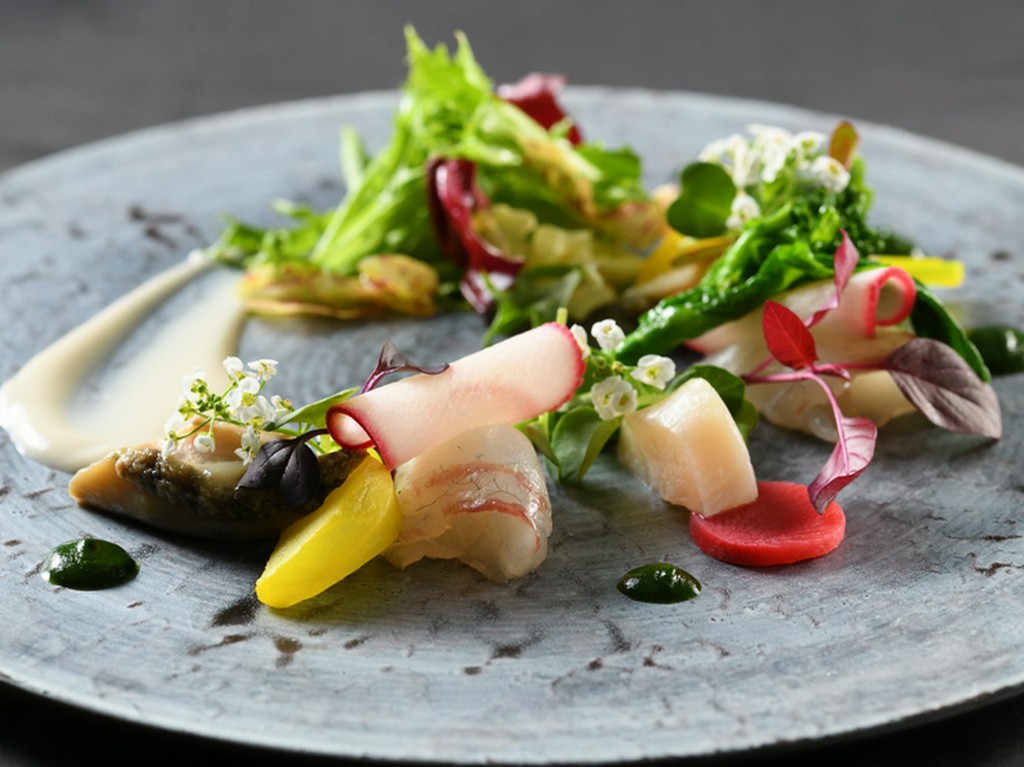 【MenuA】旬の食材を楽しむ季節のフルコース全6品