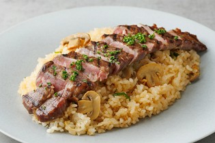 ビーフステーキピラフ