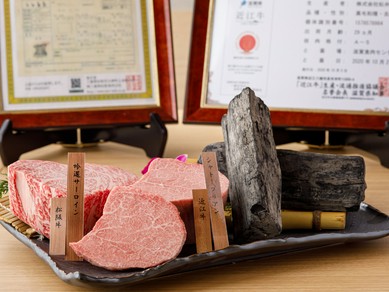 完全個室の落ち着いた空間で味わう日本三大和牛会席