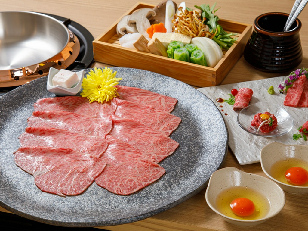 会席料理はもちろん、焼肉・すき焼き・しゃぶしゃぶも