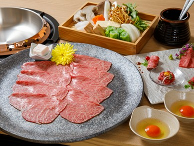 会席料理はもちろん、焼肉・すき焼き・しゃぶしゃぶも