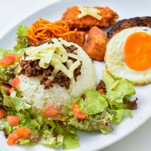 ドライブインレストランハワイ 本部町/今帰仁村/洋食 料理写真