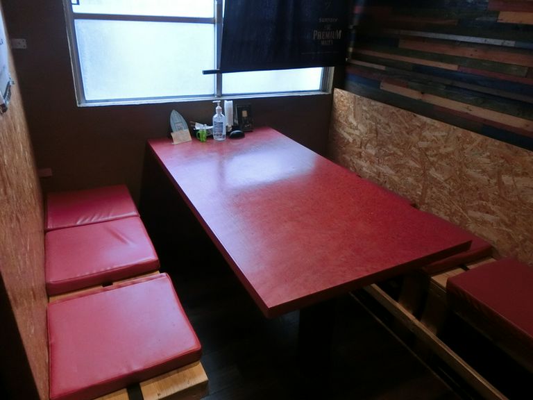自分たちだけの空間を利用する際にはこちらの席をどうぞ。