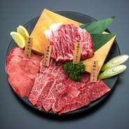 創業以来10万皿突破！！
自慢の極上肉、一番いいとこどりの盛り合わせ。
まさに「王様気分」になれる一皿です。