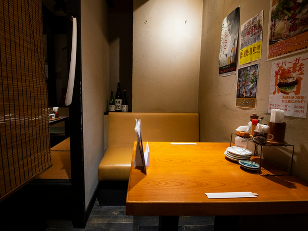 デートにオススメ。半個室のように使えるボックス席