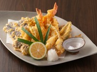 香り・旨み・食感とも絶品。“旬”を揚げる『天ぷら盛り合わせ』