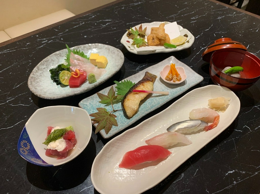 おまかせ料理コース