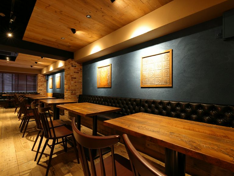 カジュアルで居心地抜群。西海岸をイメージしたこだわりの内装