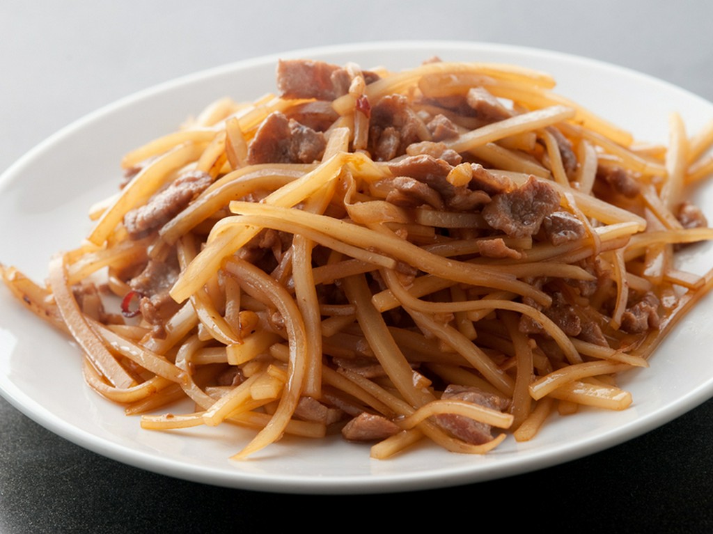 オススメの味わいを召し上がれ『ジャガイモ千切り炒め』