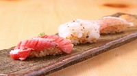 先付、焼物、握り、汁物、デザート