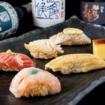 先付、焼物、季節鍋、握り、汁物、デザート