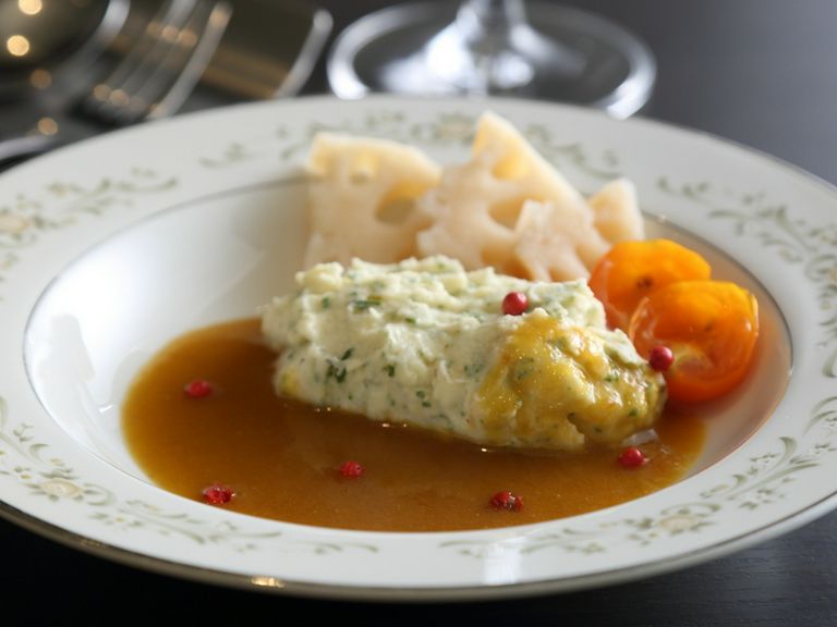 ポテトサラダと自家製ピクルス