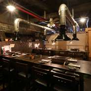 ゆったりとした空間で宴会を楽しめます。飲み放題付きコースもあるので、飲み物を気にせず存分に料理を堪能することが可能。リーズナブルで満足感のあるメニューが揃い、宴会を一層盛り上げます。