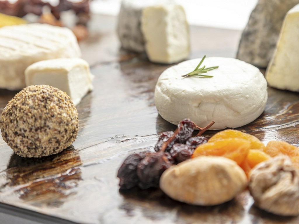 ”チーズ工房千”さんのナチュラルチーズ