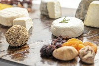 ”チーズ工房千”さんのナチュラルチーズ