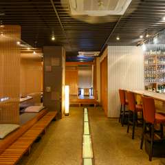 店内は高級感あふれる佇まい。30人まで収容可能です