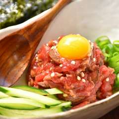 羊のたたきユッケ＜数量限定＞