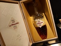 シャトーラフィット・ロートシルトのグラッパ
2007年2008年の２年しか作られてない
数少ないグラッパ