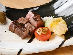 고베 톤보