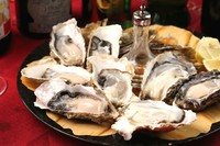 AKATSUKAでは1年を通して旬の牡蠣を仕入れています。
仕入れにより価格は変わります