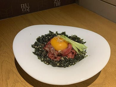 和牛ローストユッケ