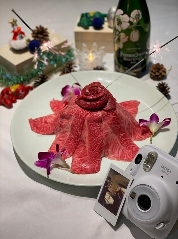 洗練された空間で、食事や会話を心ゆくまで堪能