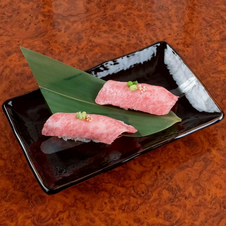 牛トロ炙り握り