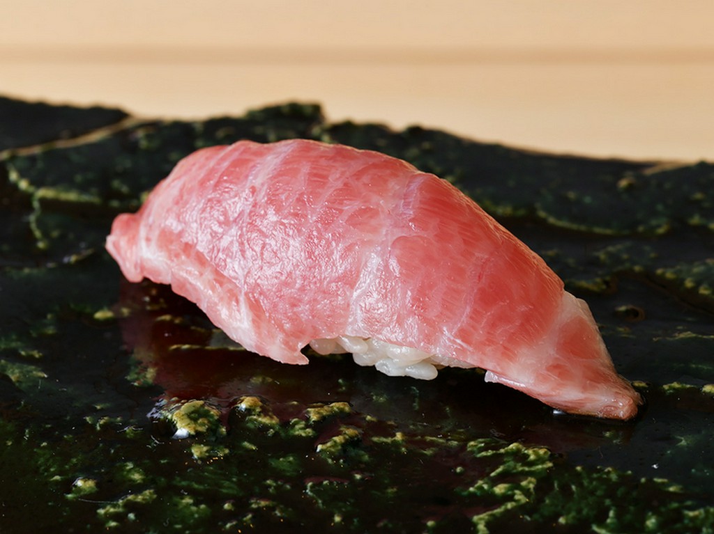 豊洲直送の新鮮食材