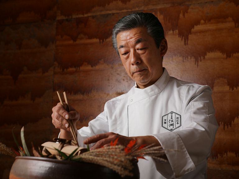 ゲストの傍らにそっと寄り添うもてなし