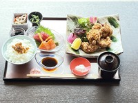 唐揚げ
造り
ご飯、コーヒーor紅茶
