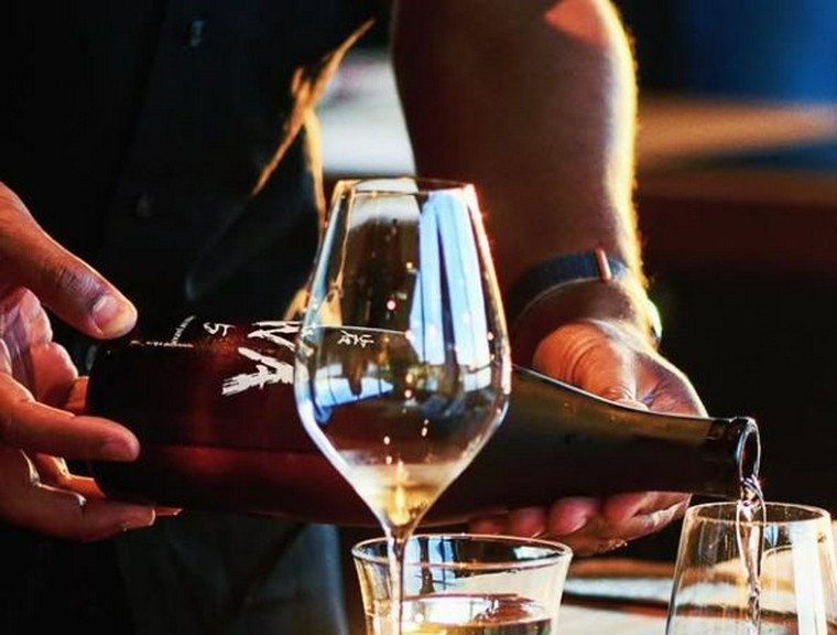 能登牛と日本酒ブランドIWAのペアリングを【登るや】で